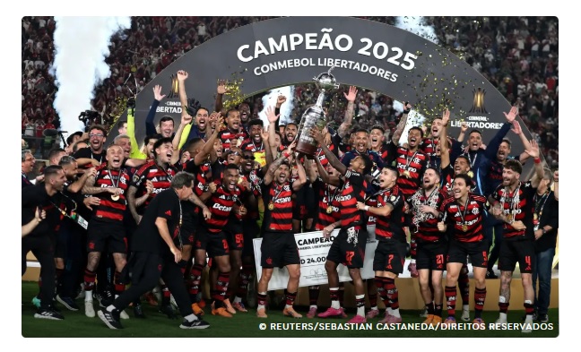 Flamengo vence Palmeiras e vira 1º brasileiro tetra da Libertadores