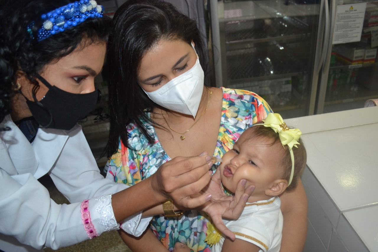 Procura pela vacina contra a paralisia infantil é baixa em Feira